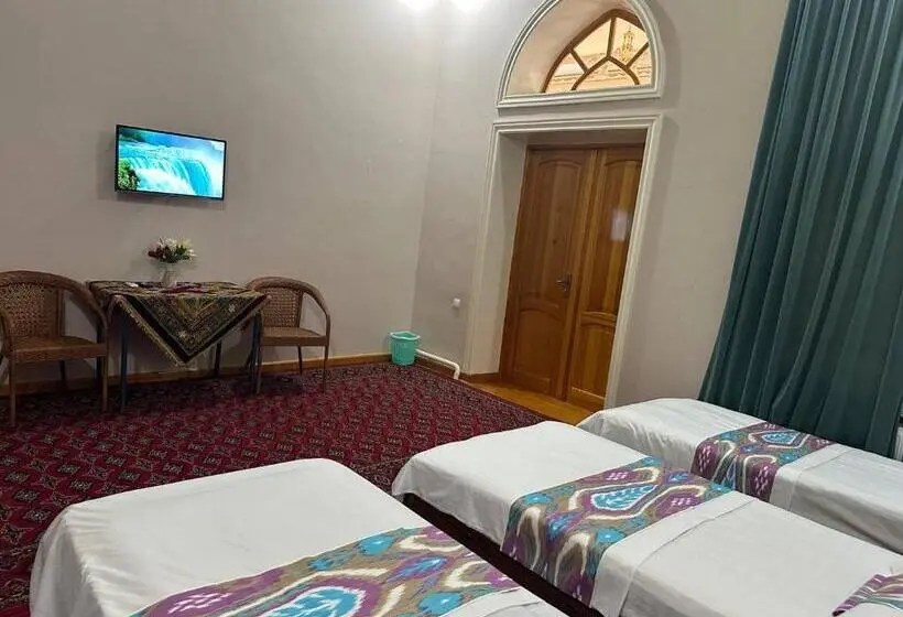 Habitacion Cuadruple Estándar Baño exterior, Shukrona Guest House