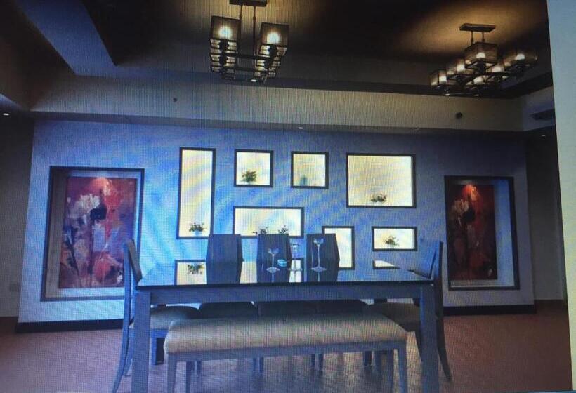 1 Bedroom Penthouse Apartment, Penthouse In Porto Pyramids Elsokhna Families Only