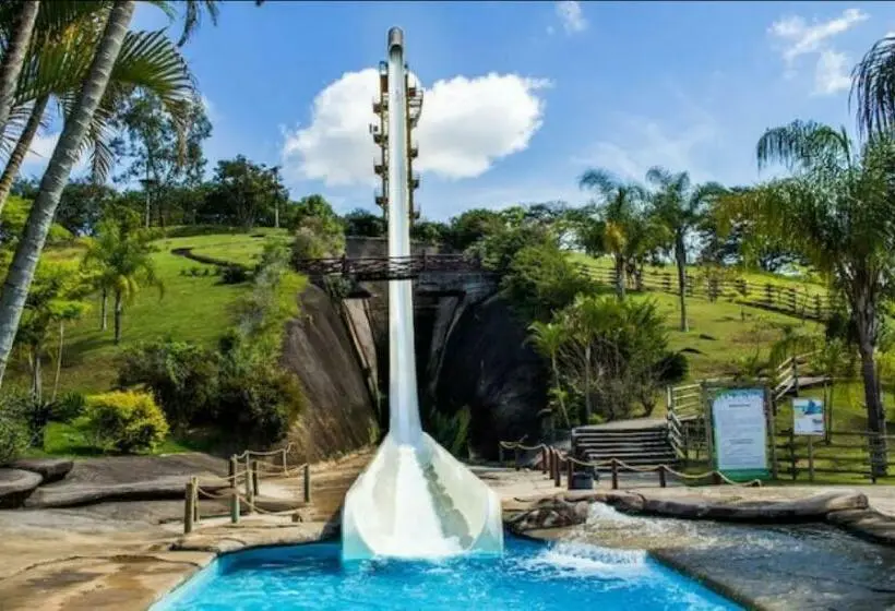 １階の１ベッドルームアパートメント, Flat Inteiro   Aldeia Das águas