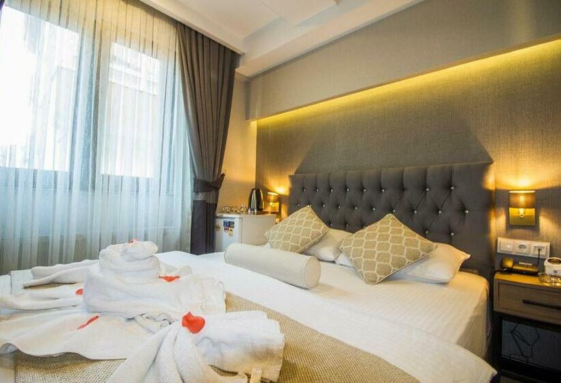 اتاق عادی, Nostalji