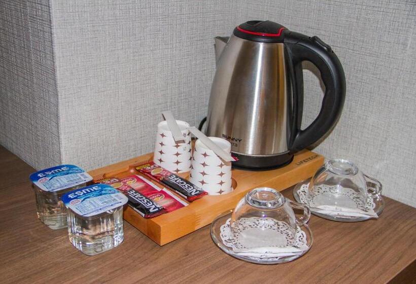 اتاق عادی, Nostalji