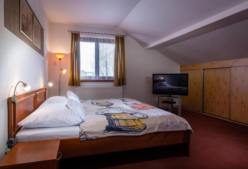 2 Bedroom Apartment with Views, Maravar   Pivný Wellness Adults Only