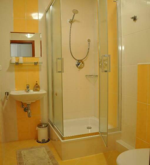 إستوديو قياسى, Apartmány Florian