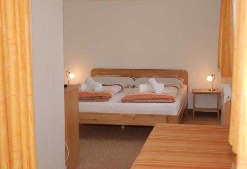 Апартаменты 1 Спальня, Apartmány Florian