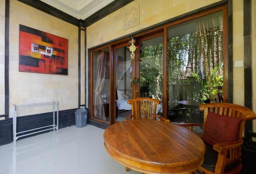 غرفة ديلوكس, Jiwa S House