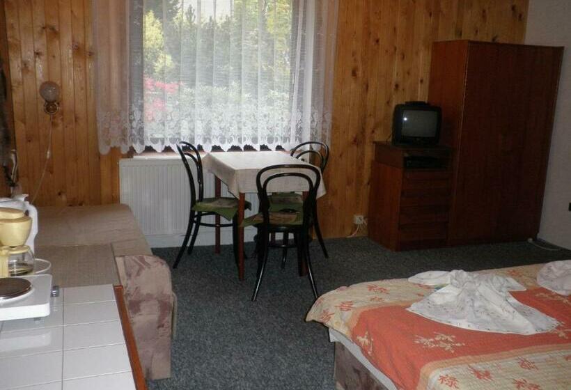 חדר סטנדרט לשלושה, Penzion Ivana