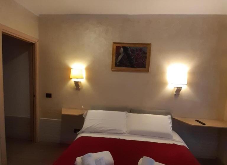 استودیوی لوکس, Residenza Le Dimore