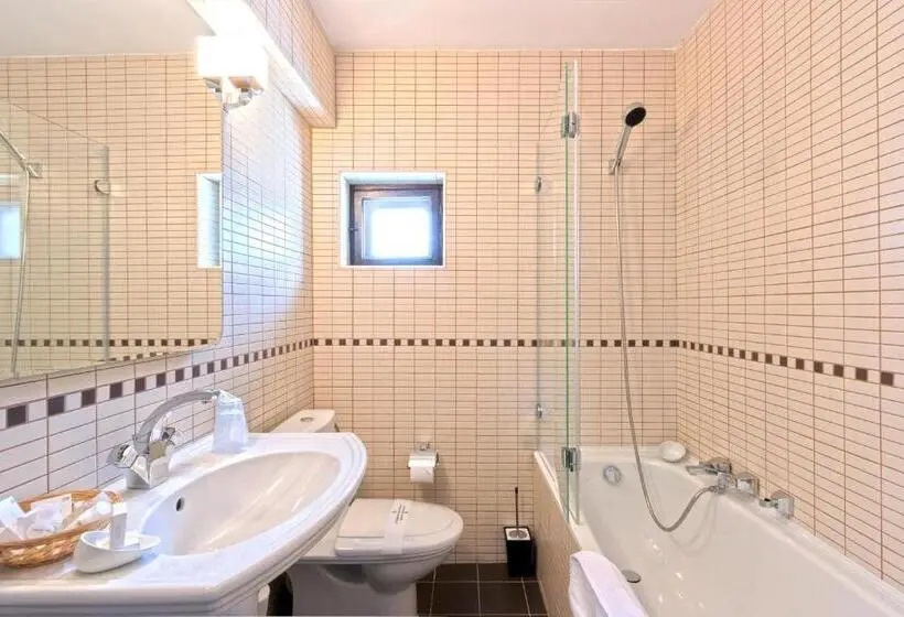 سوییت جونیور, Vila Leonida   Resort Leonida
