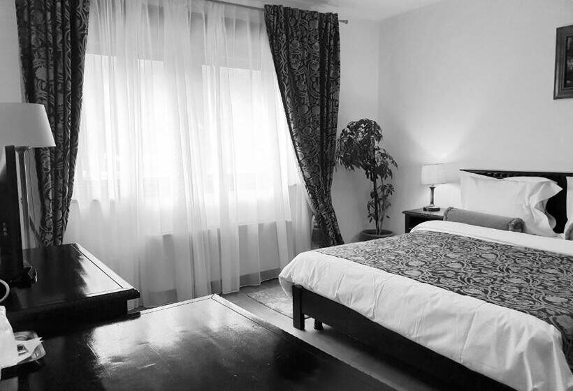 سوییت, Vila Leonida   Resort Leonida