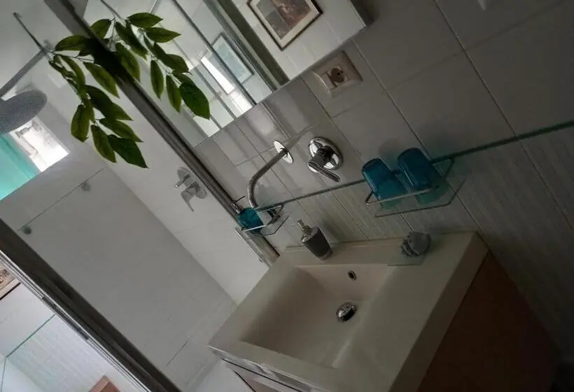 Standard room with outdoor bath, Salerno Inn B&b