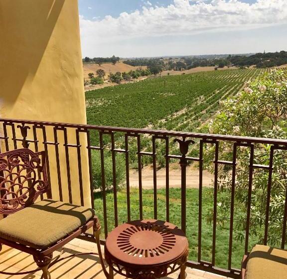 デラックススイート, Calipaso Winery