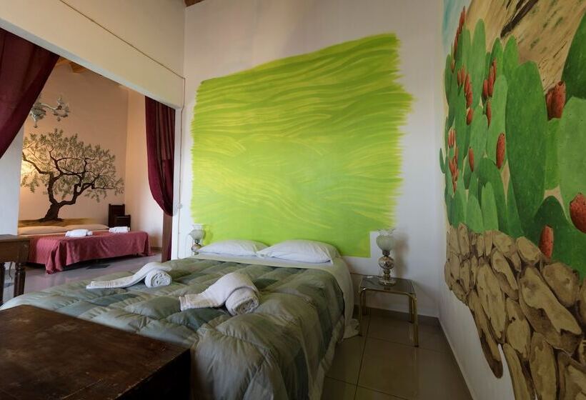 スタンダード４人部屋, La Casa Rossa Country House