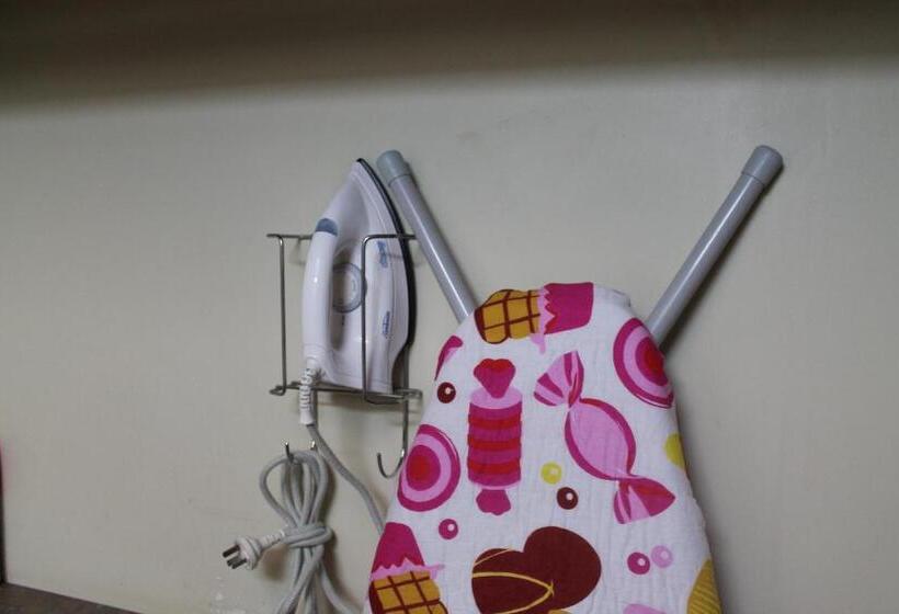 Deluxe Szoba Kind Size Bed, Econo Lodge Port Augusta