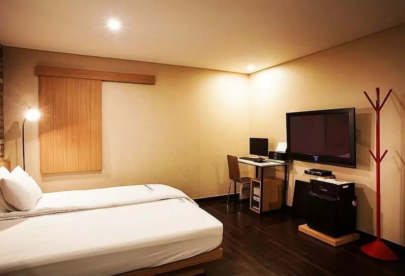 スタンダードルーム, Comma Hotel Seomyeon