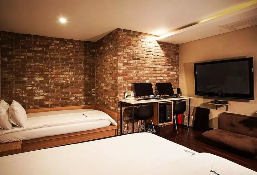 スタンダードルーム, Comma Hotel Seomyeon