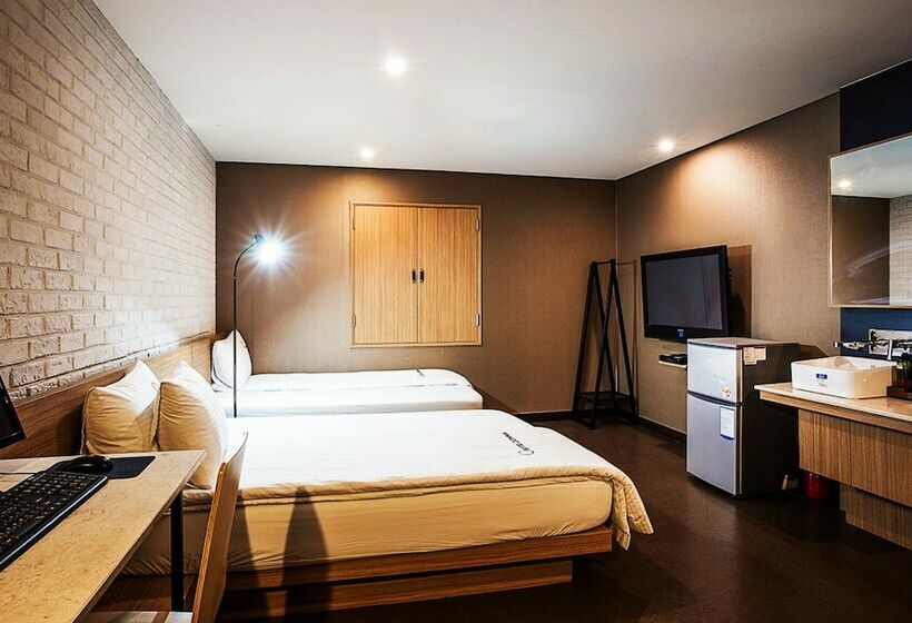 اتاق استاندارد, Comma Hotel Seomyeon