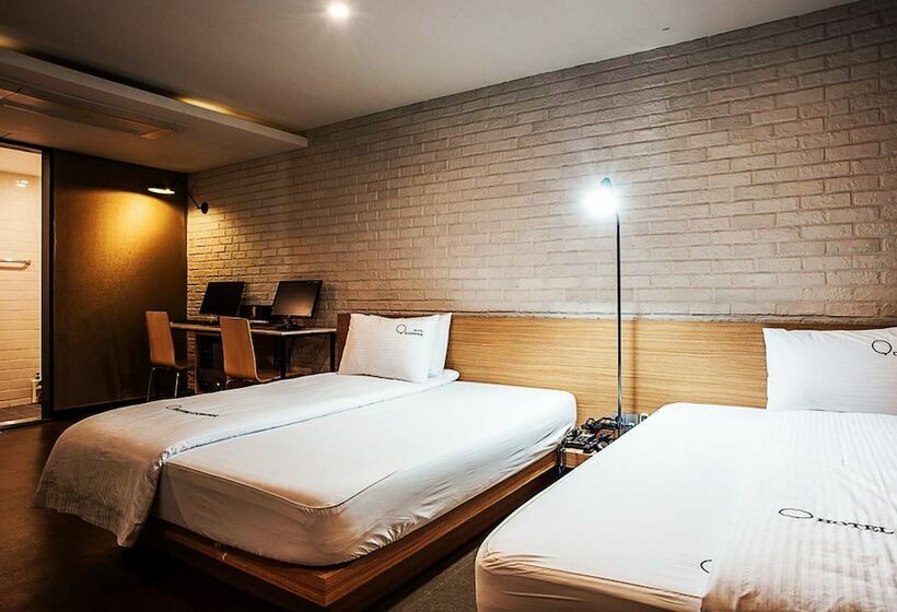 اتاق استاندارد, Comma Hotel Seomyeon