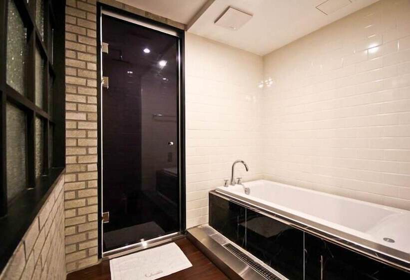 اتاق استاندارد, Comma Hotel Seomyeon