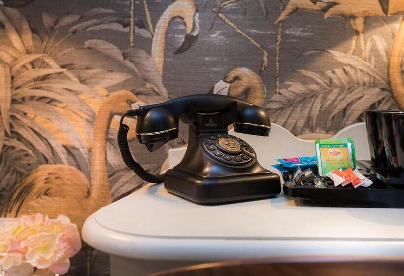 コンフォートルーム, Jeanne D Arc Le Marais