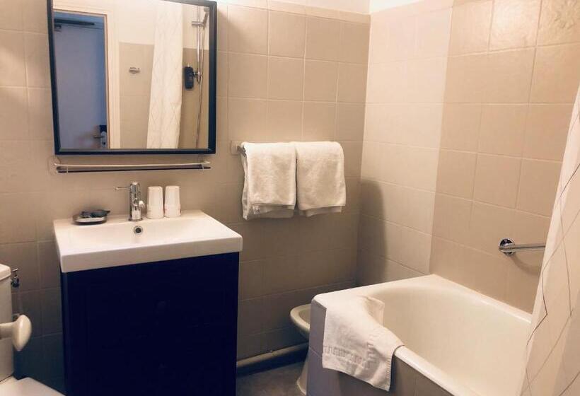 クラシックルーム, Jeanne D Arc Le Marais