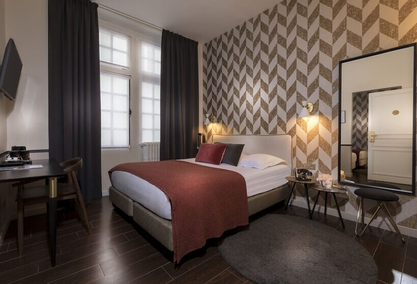 クラシックルーム, Jeanne D Arc Le Marais