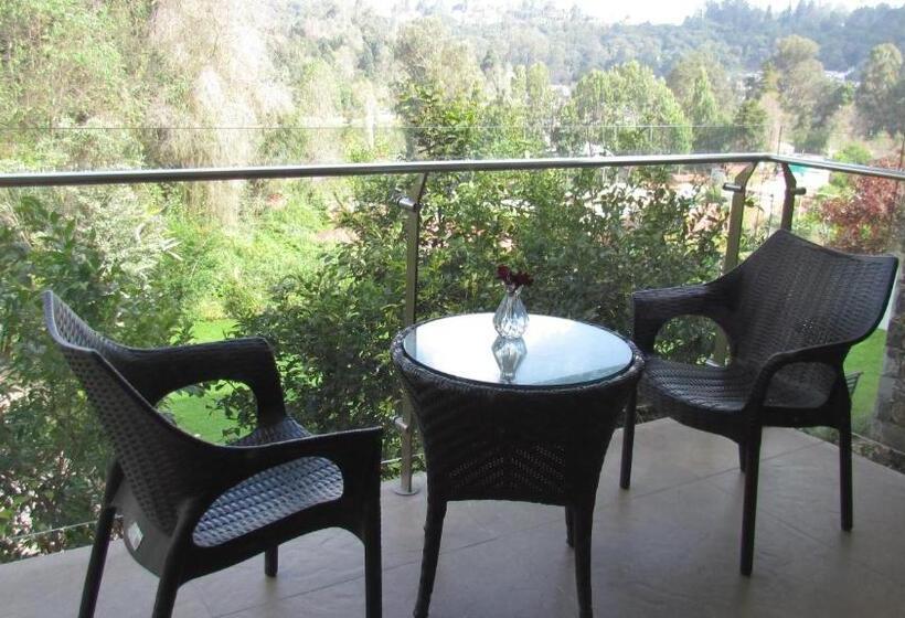 חדר סטנדרט עם מיטת קינג, Mountain Retreat Kodai