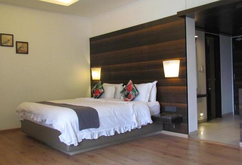 חדר סטנדרט עם מיטת קינג, Mountain Retreat Kodai