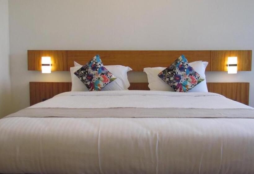 Номер Стандарт Вид на Сад, Mountain Retreat Kodai