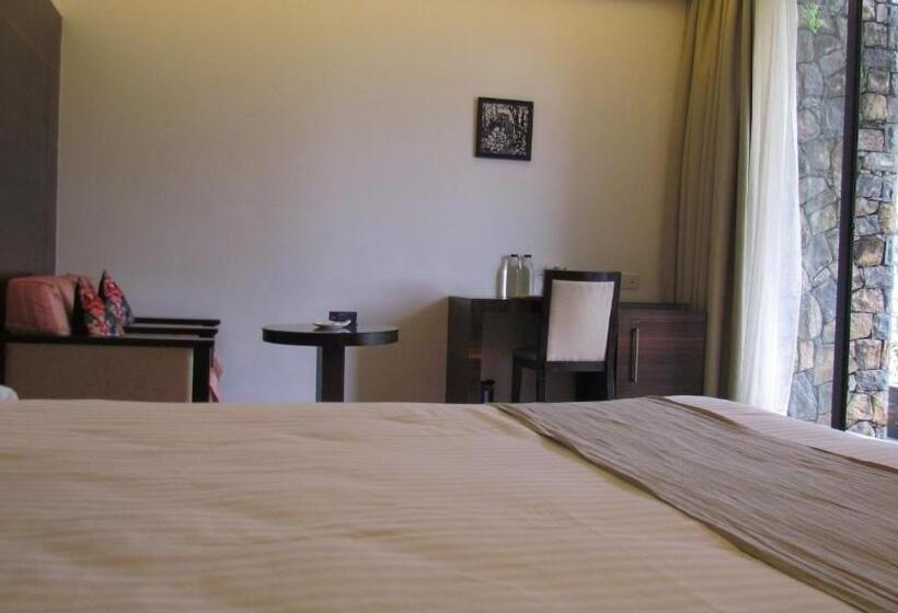 חדר סטנדרט עם מיטת קינג, Mountain Retreat Kodai