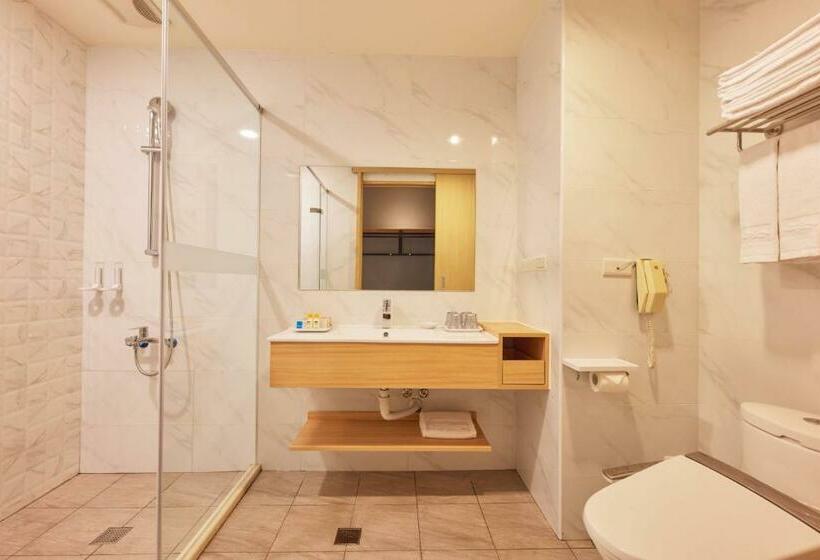 اتاق استاندارد تم دار, Naruwan Inn