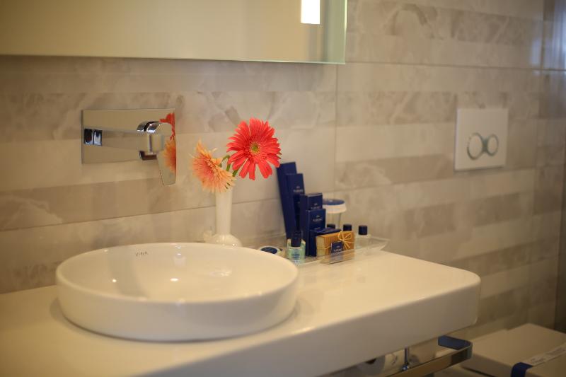 سوئیت پریمیوم, Nascent Gardenia Suites