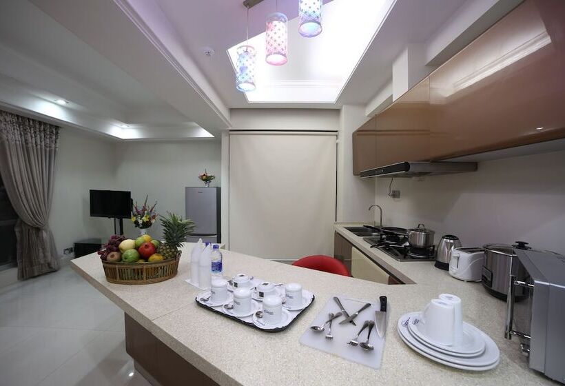 سوئیت پریمیوم, Nascent Gardenia Suites