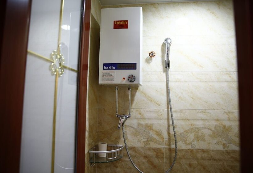 اتاق استاندارد, Sandhu Guest House