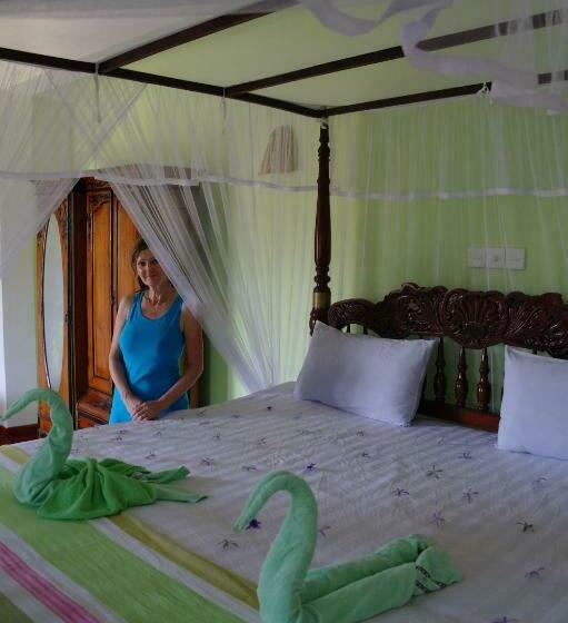 Chambre Familiale, Castle Bay Resort