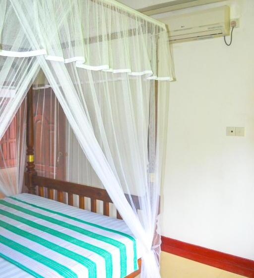 Chambre Deluxe, Castle Bay Resort