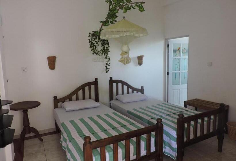 Номер Стандарт, Castle Bay Resort