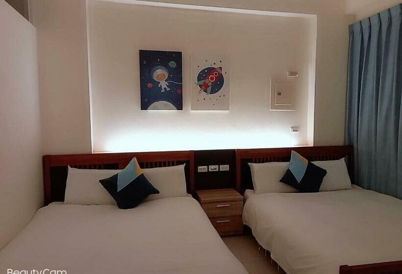 اتاق استاندارد چهار تخته, 墾丁慕欣旅店