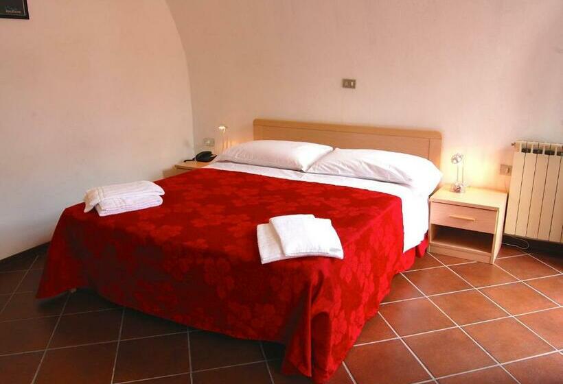 اتاق استاندارد چهار تخته, Residenza Accademia