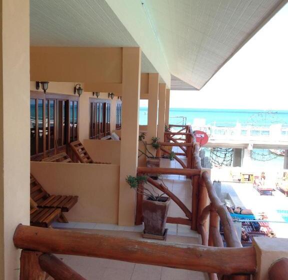 高级海景房, Paradise Bungalows