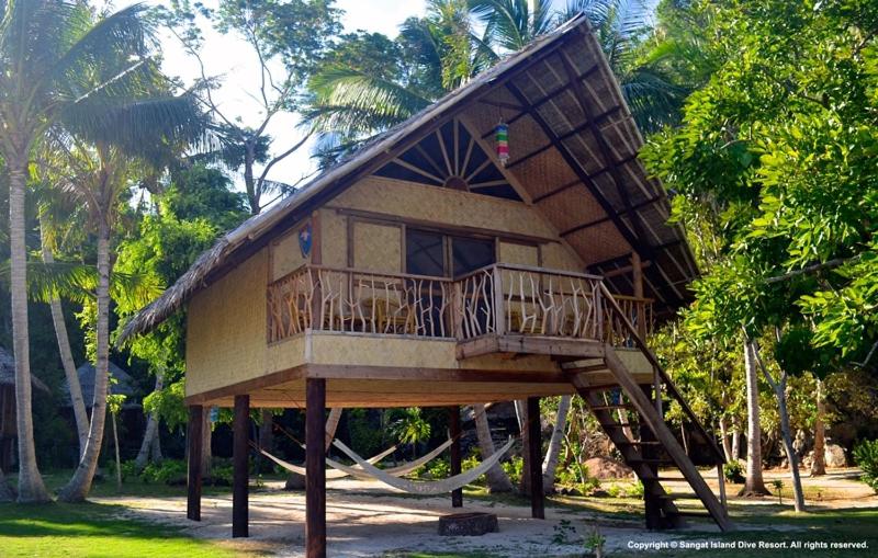 Quarto Estandar Vista Mar, Sangat Island Dive Resort