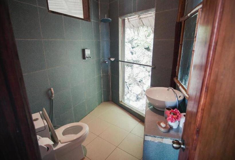 Quarto Estandar Vista Mar, Sangat Island Dive Resort