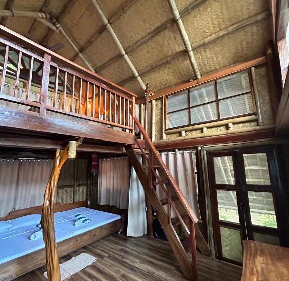 Villa 1 Quarto, Sangat Island Dive Resort