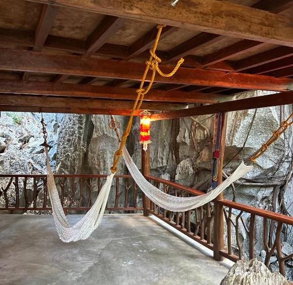 1 Schlafzimmer Villa, Sangat Island Dive Resort