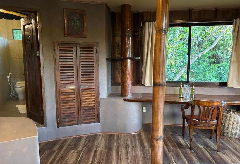 Deluxe Zimmer, Sangat Island Dive Resort