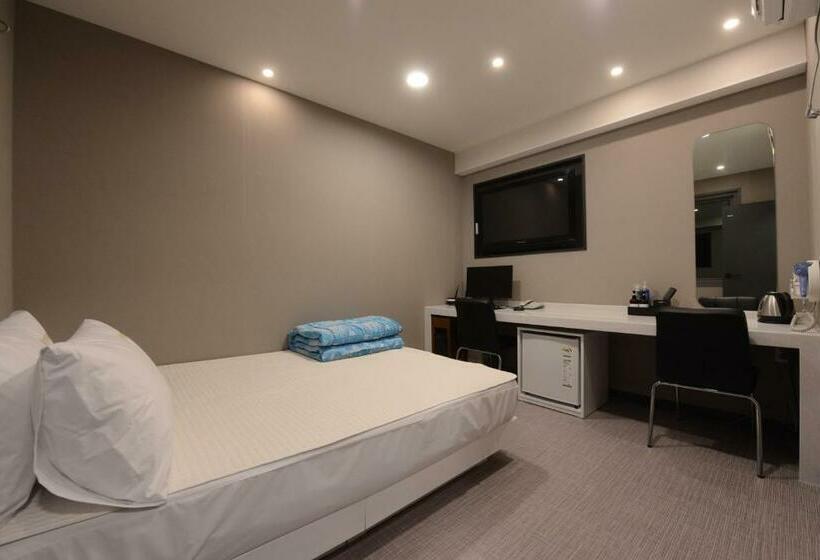 Номер Стандарт, Top Motel Busan