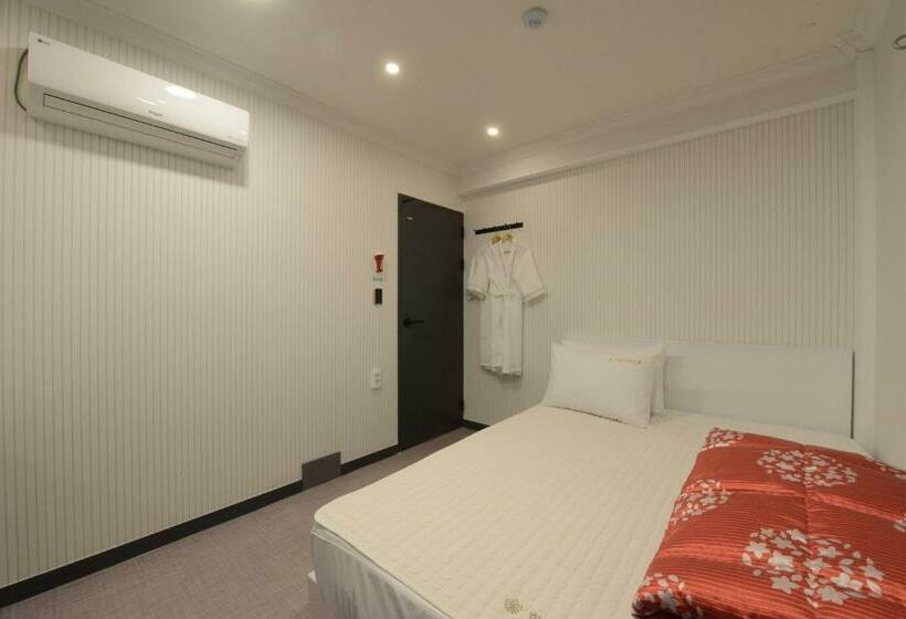 Номер Стандарт, Top Motel Busan