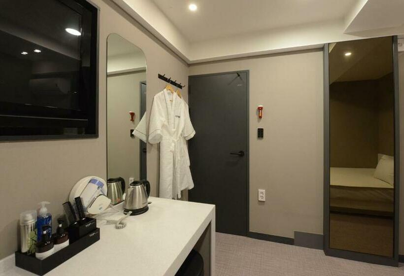 اتاق استاندارد, Top Motel Busan