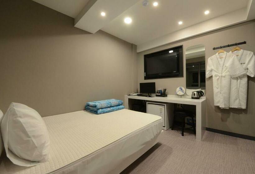 اتاق استاندارد, Top Motel Busan