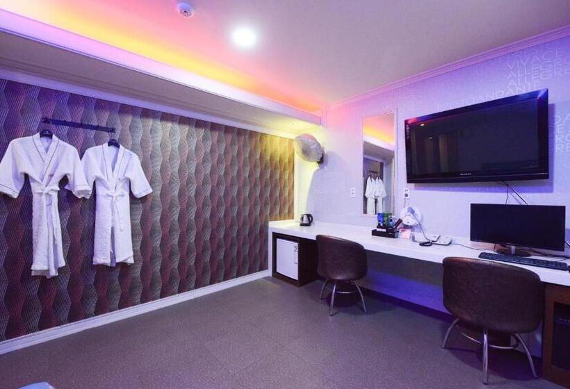 اتاق لوکس, Top Motel Busan