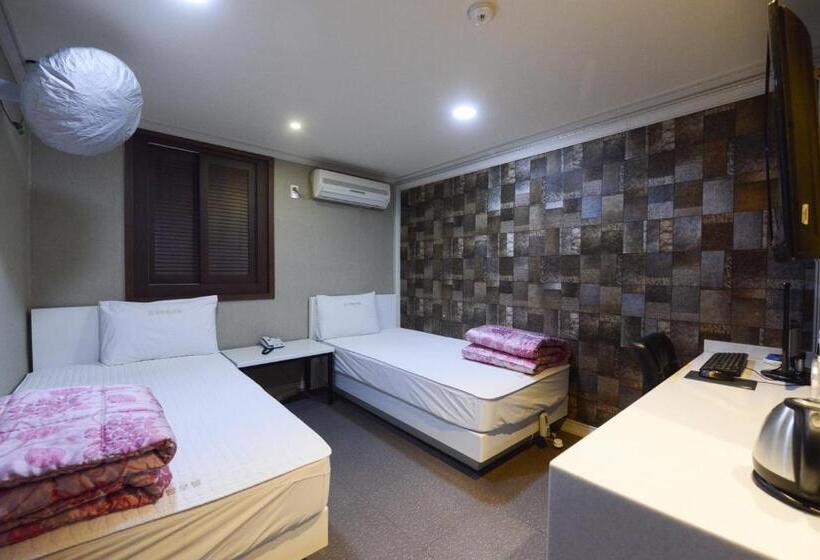 اتاق استاندارد, Top Motel Busan